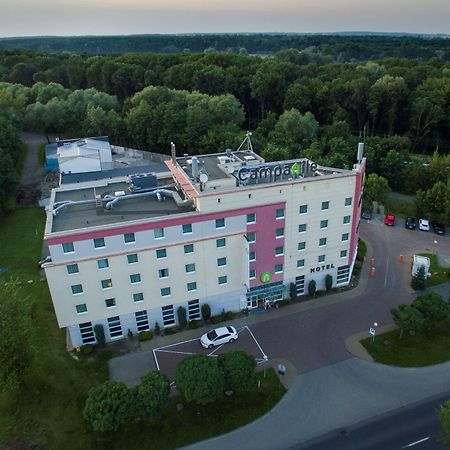 Hotel Campanile Poznan Exterior foto
