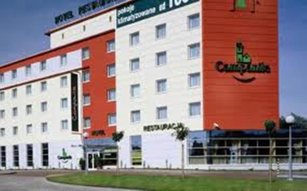 Hotel Campanile Poznan Exterior foto